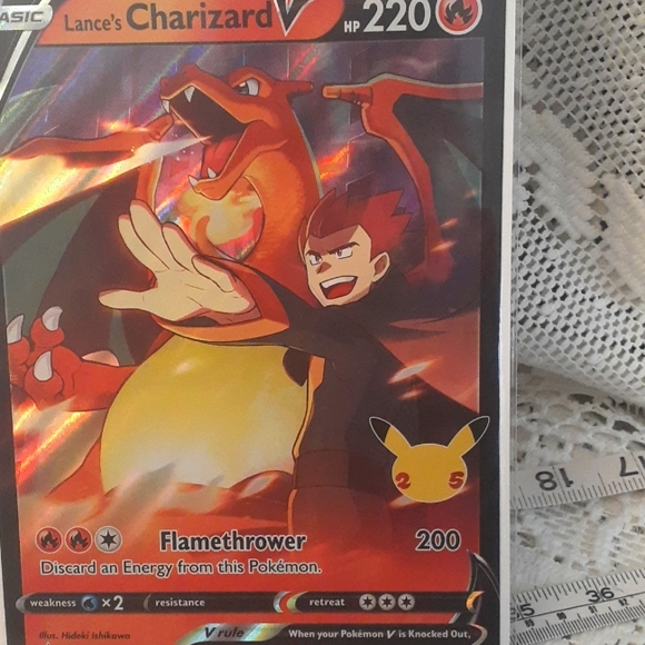 New Pokemon Charizard HP 220 Flamethrower JUMBO 5X7 Card - Picture 4 of 4